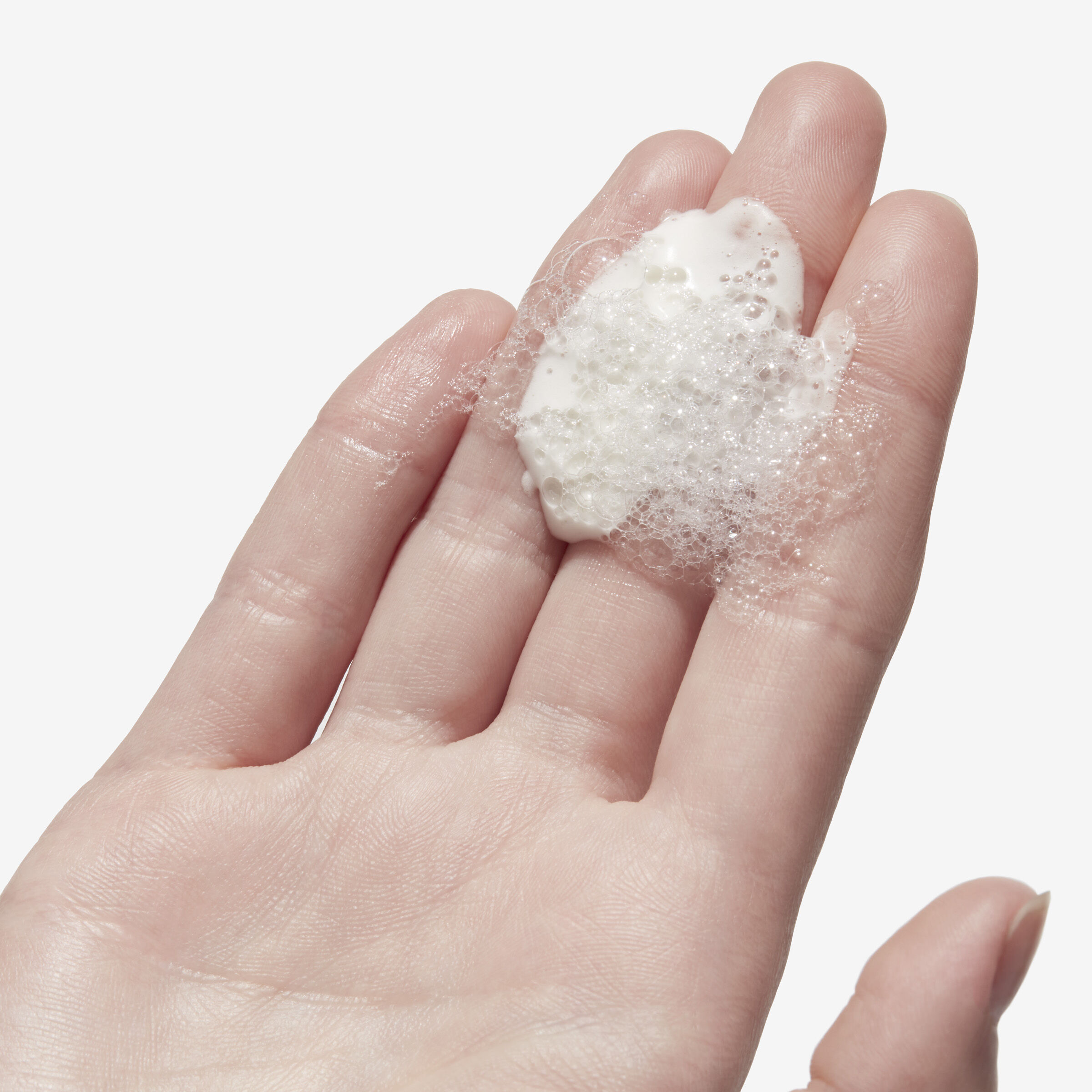 غسول الوجه ألترا لانواع البشرة الدهنية