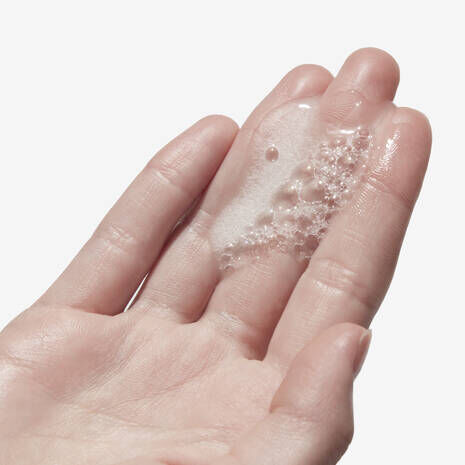 غسول ألترا للوجه